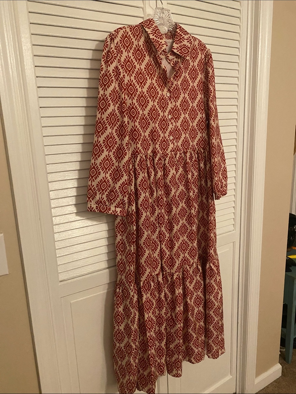 Red Patterned Long-Sleeve Maxi Dress - Picture 3 of 3